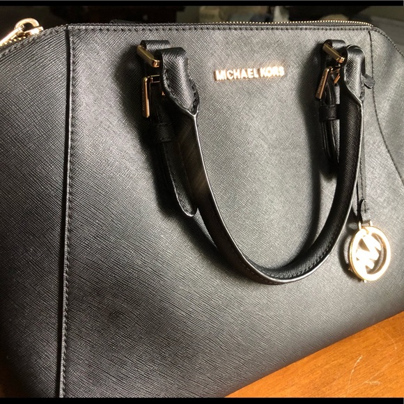 Michael Kors Purse and Wallet - Picture 2 of 7